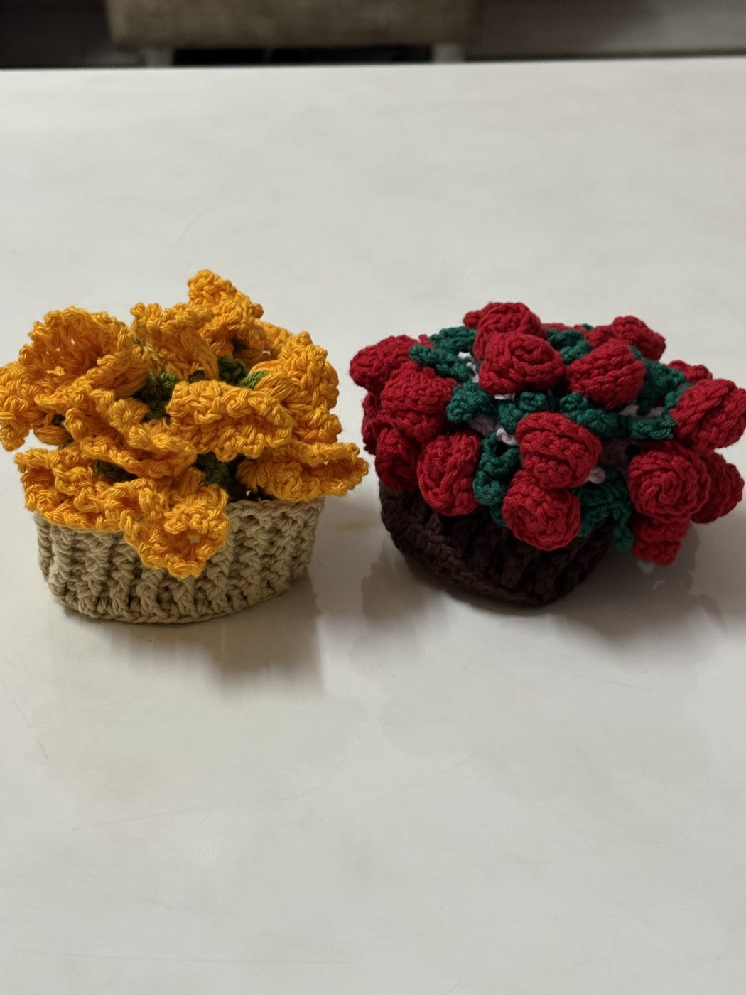 Crochet flower pots